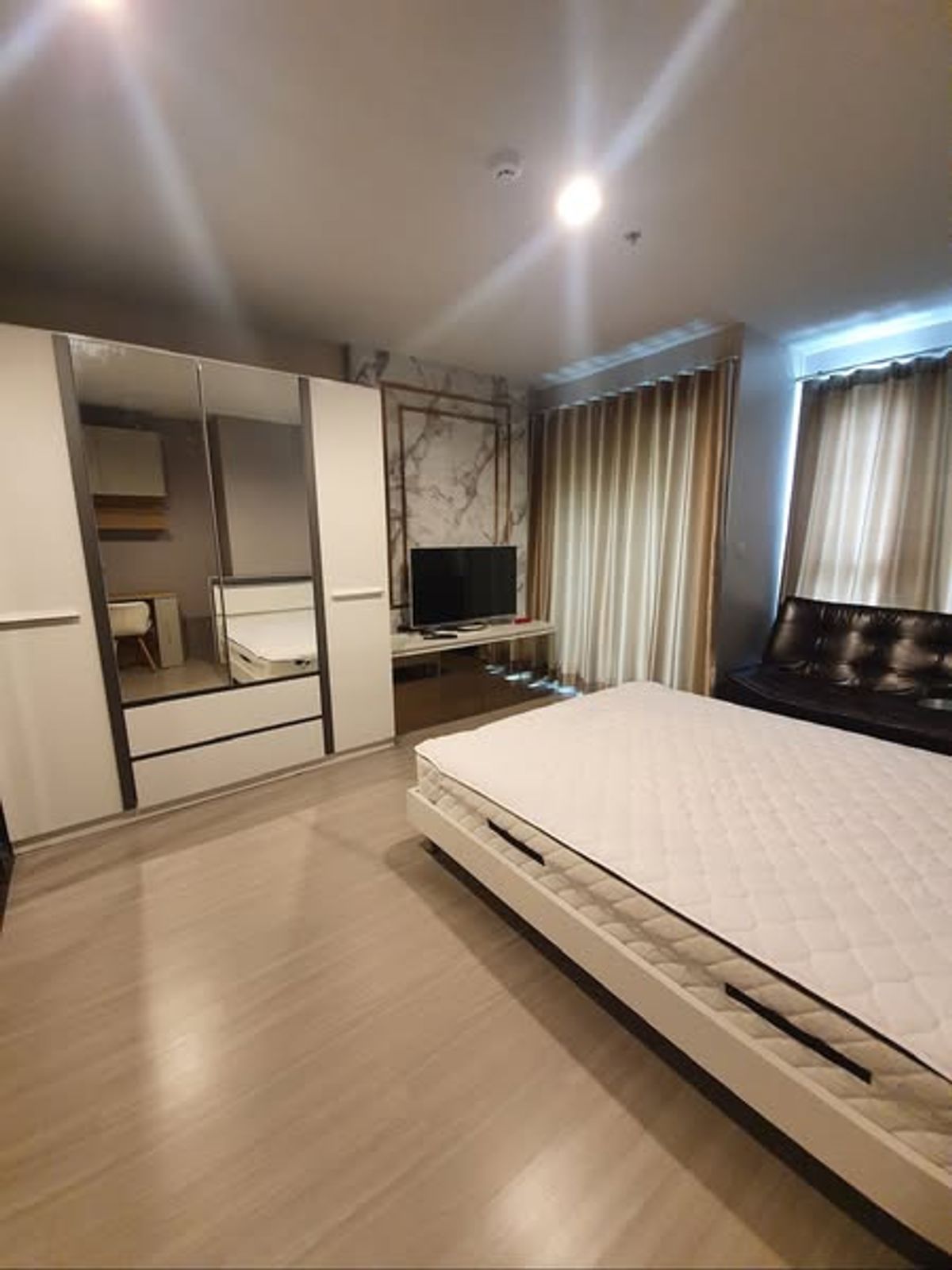 ให้เช่าคอนโดลาดพร้าว เซ็นทรัลลาดพร้าว : ให้เช่า Life Ladprao ไลฟ์ลาดพร้าว ตรงข้าม central Ladprao