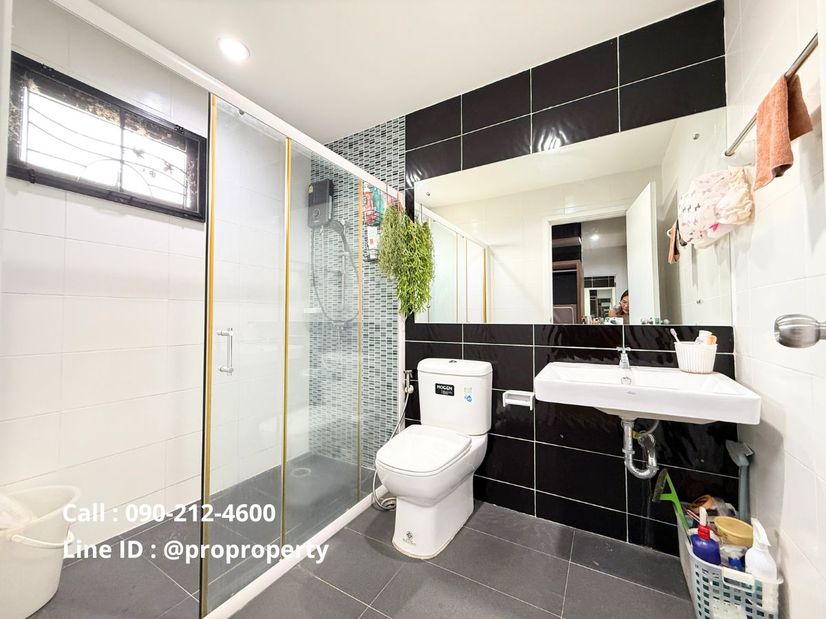 ขายบ้านลาดกระบัง สุวรรณภูมิ : บ้านเดี่ยวใกล้สนามบินสุวรรณภูมิ เดินทางเข้าเมืองสะดวก ราคาถูกที่สุดในโครงการ | พฤกษา ดีไลท์ อ่อนนุช-มอเตอร์เวย์