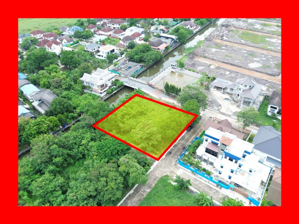 ขายที่ดินพุทธมณฑล ศาลายา : ขายถูกที่สุด ที่ดินริมน้ำ หมู่บ้านกฤษดานคร ปิ่นเกล้า  319 ตรว บรรยากาศดีมาก KK