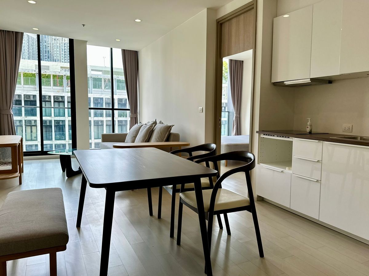 คอนโดวิทยุ ชิดลม หลังสวน : Noble Ploenchit โนเบิล เพลินจิต – คอนโด 1 ห้องนอน พร้อมลิฟต์ส่วนตัว วิวสวน