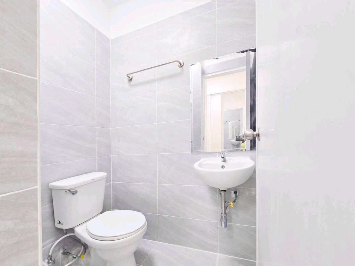 ขายคอนโดพระราม 9 เพชรบุรีตัดใหม่ RCA : ✨️เลิกจ่ายค่าเช่าแพง ๆ แล้วมาผ่อนคอนโดสบาย ๆ กันเถอะ!🌳 i-House Laguna Garden RCA (ไอ-เฮ้าส์ ลากูน่า การ์เด้น อาร์ซีเอ)🌳 ห้องสวย พร้อมอยู่ ทำเลกลางเมือง เดินทางง่ายสุดๆ✨️