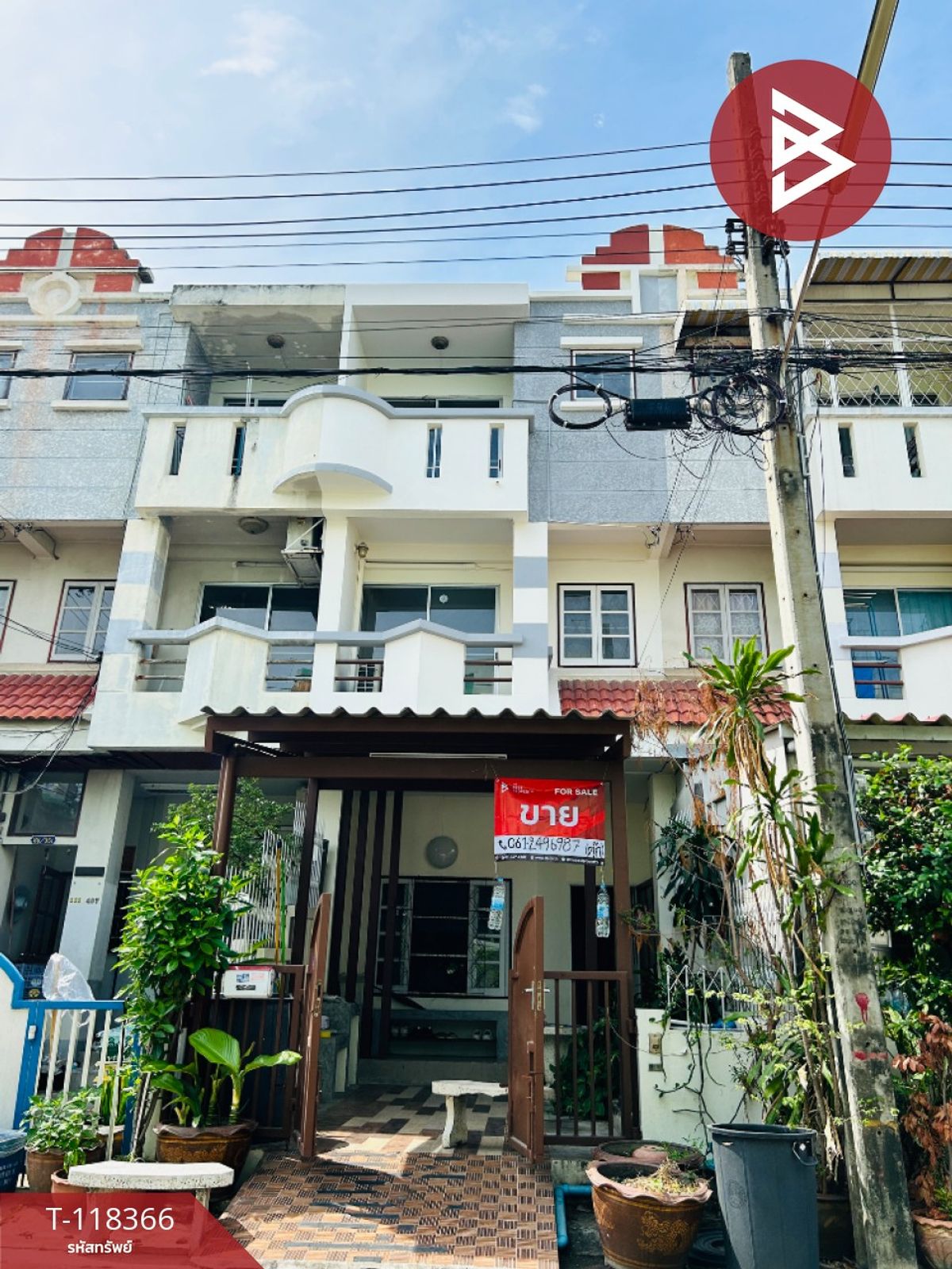 ขายทาวน์โฮมอ่อนนุช อุดมสุข : ขายทาวน์เฮ้าส์ 3 ชั้น หมู่บ้านแฮปปี้แลนด์วิลล์ ลาซาล32 บางนา กรุงเทพมหานคร