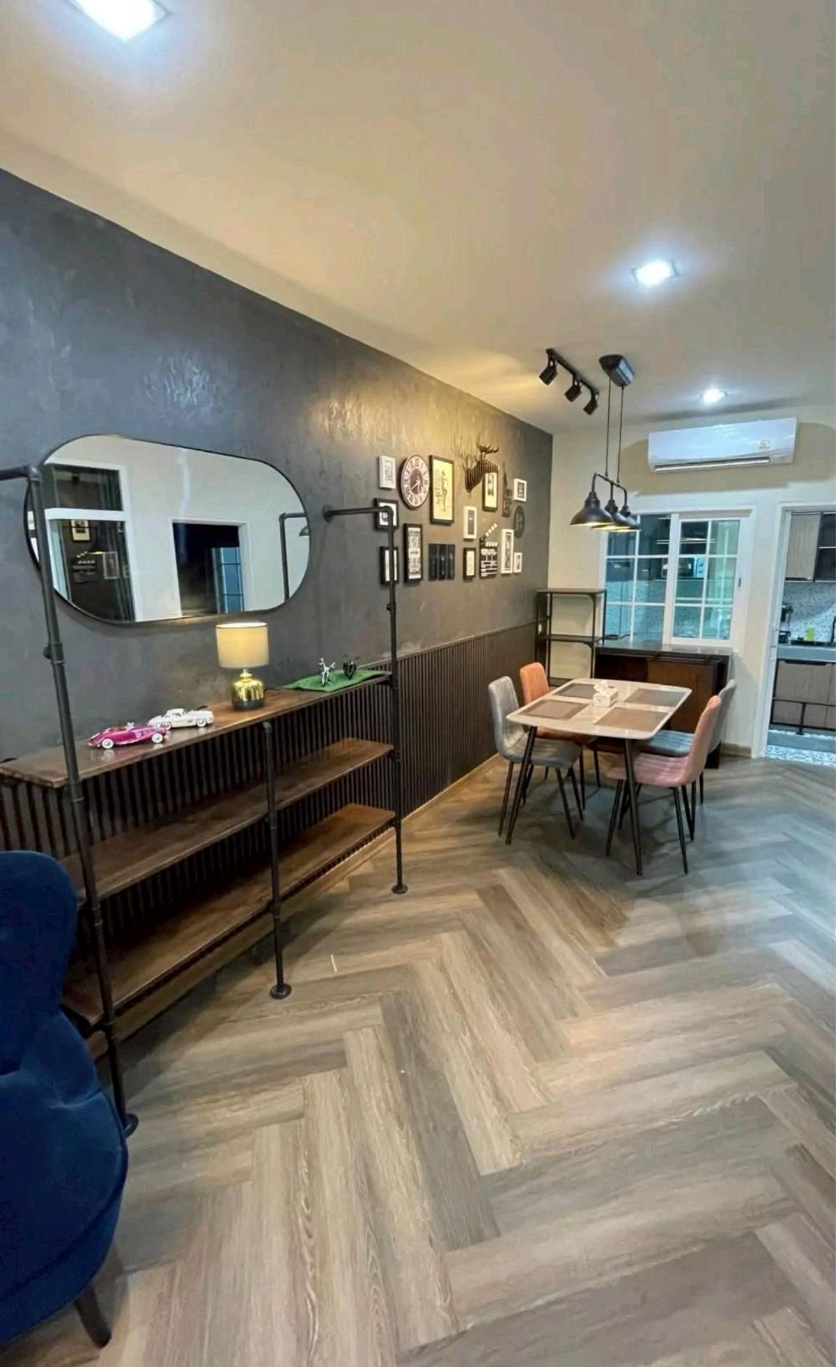 ให้เช่าทาวน์โฮมนวมินทร์ รามอินทรา : 🏡 ให้เช่าทาวน์โฮม 4 ห้องนอน รามอินทรา-คู้บอน
ตกแต่งสวยเฟอร์นิเจอร์และเครื่องใช้ไฟฟ้าครบ พร้อมเข้าอยู่