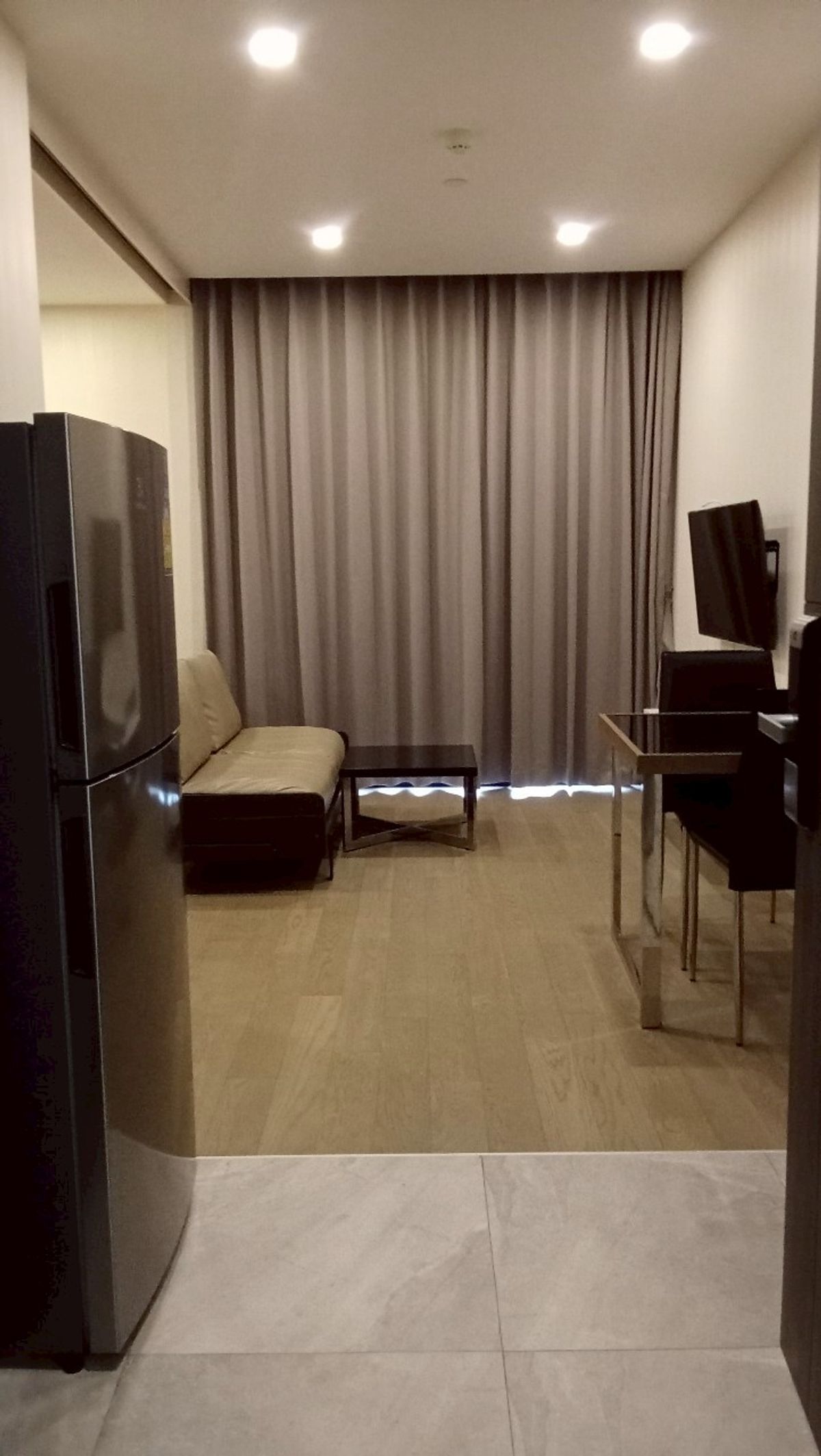 ให้เช่าคอนโดสุขุมวิท อโศก ทองหล่อ : For Rent Ashton Asoke From MRT Sukhumvit 20m. BTS Asoke 230m.