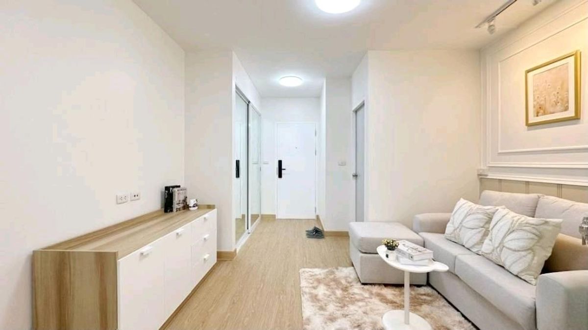 ขายคอนโดพระราม 9 เพชรบุรีตัดใหม่ RCA : ✨️เลิกจ่ายค่าเช่าแพง ๆ แล้วมาผ่อนคอนโดสบาย ๆ กันเถอะ!🌳 i-House Laguna Garden RCA (ไอ-เฮ้าส์ ลากูน่า การ์เด้น อาร์ซีเอ)🌳 ห้องสวย พร้อมอยู่ ทำเลกลางเมือง เดินทางง่ายสุดๆ✨️