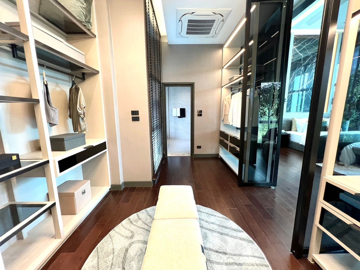 ขายบ้านนวมินทร์ รามอินทรา : 🔥Hot Deal ซื้อตรงโครงการ🔥Bangkok Boulevard Signature รามอินทรา - วัชรพล | บ้านเดี่ยว 2 ชั้น ขนาด 439 ตร.ม. 101.9 ตร.ว. | 4 ห้องนอน 5 ห้องน้ำ 4 ที่จอด เริ่ม 25.9 MB ติดต่อนัดชม Tel.0922635410 (เอิร์ธ)