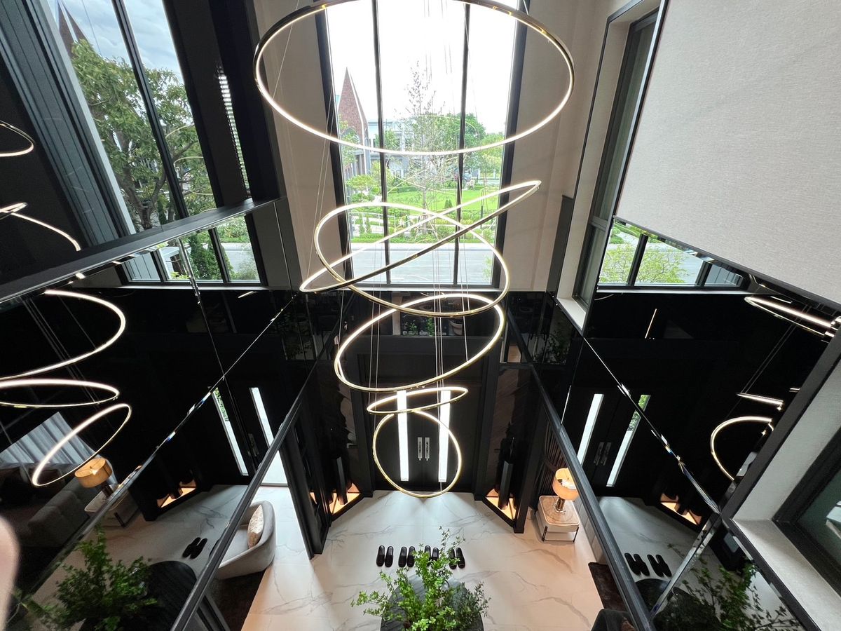 ขายบ้านนวมินทร์ รามอินทรา : 🔥Special price ราคาโปรพิเศษ🔥Bangkok Boulevard Signature รามอินทรา - วัชรพล | บ้านเดี่ยว 2 ชั้น ขนาด 516 ตร.ม. 125.1 ตร.ว. | 4 ห้องนอน 5 ห้องน้ำ 4 ที่จอด เริ่ม 29.9 MB ติดต่อนัดชม Tel.0922635410 (เอิร์ธ)