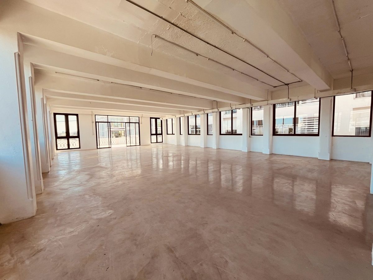 For RentOfficeRamkhamhaeng, Hua Mak : For Rental Commercial Office Building - Stand Alone - Large Parking Lots - Location on Town in Town (Ladprao) Bangkok, Thailand - Accepting Renovation and Register Company