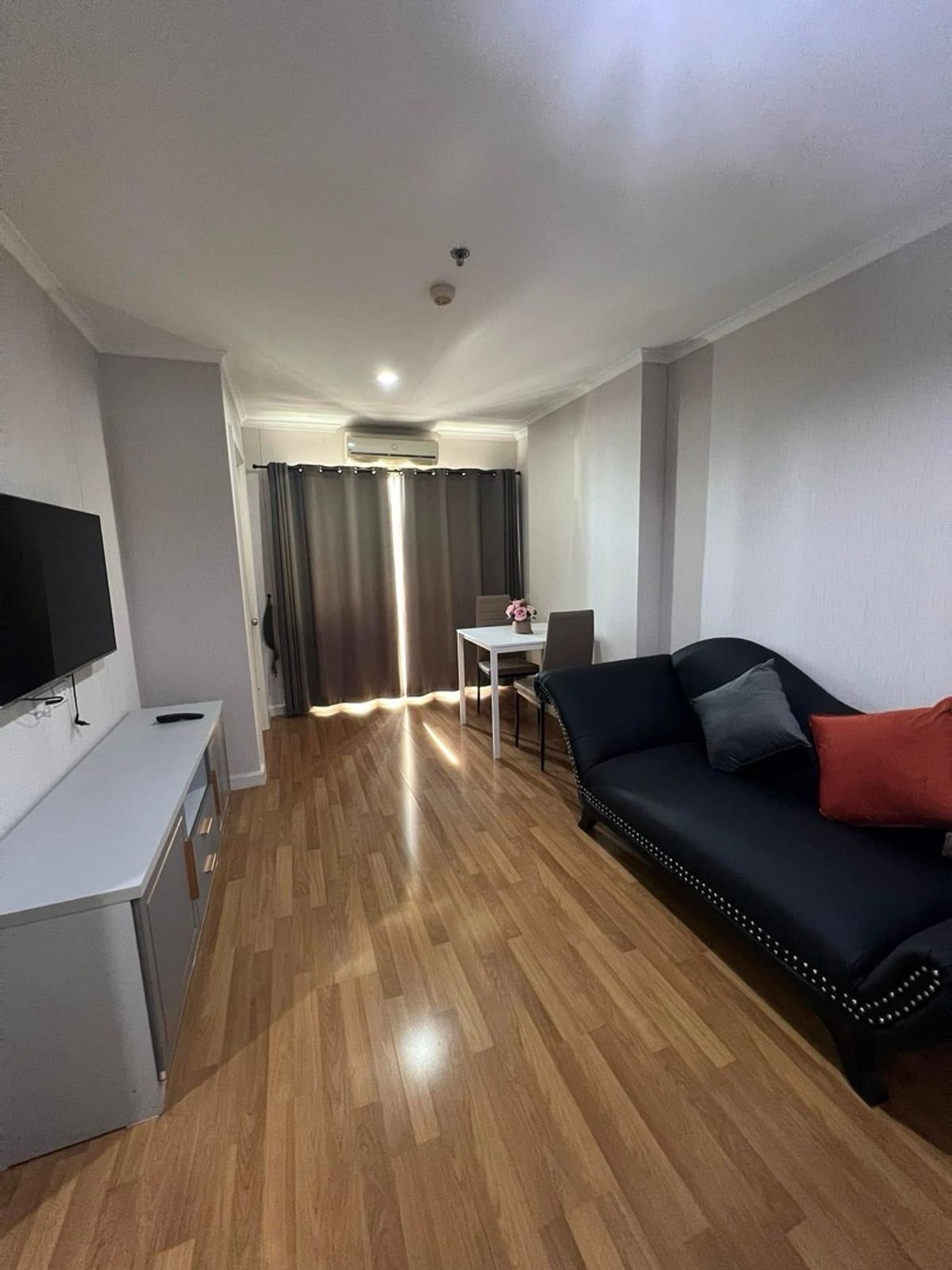 For RentCondoRama3 (Riverside),Satupadit : Rent