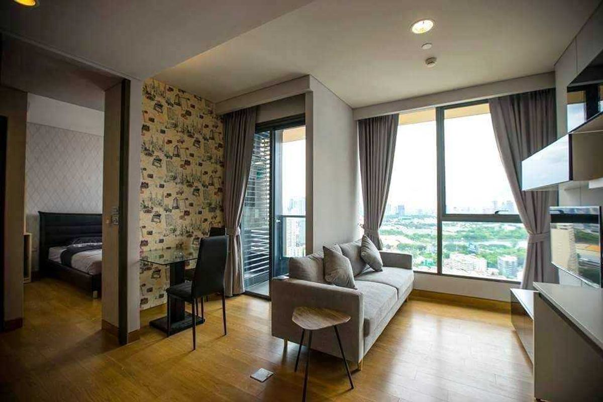 For RentCondoSukhumvit, Asoke, Thonglor : THE LUMPINI 24 Condo for Rent, 38 sqm, near BTS Phrom Phong