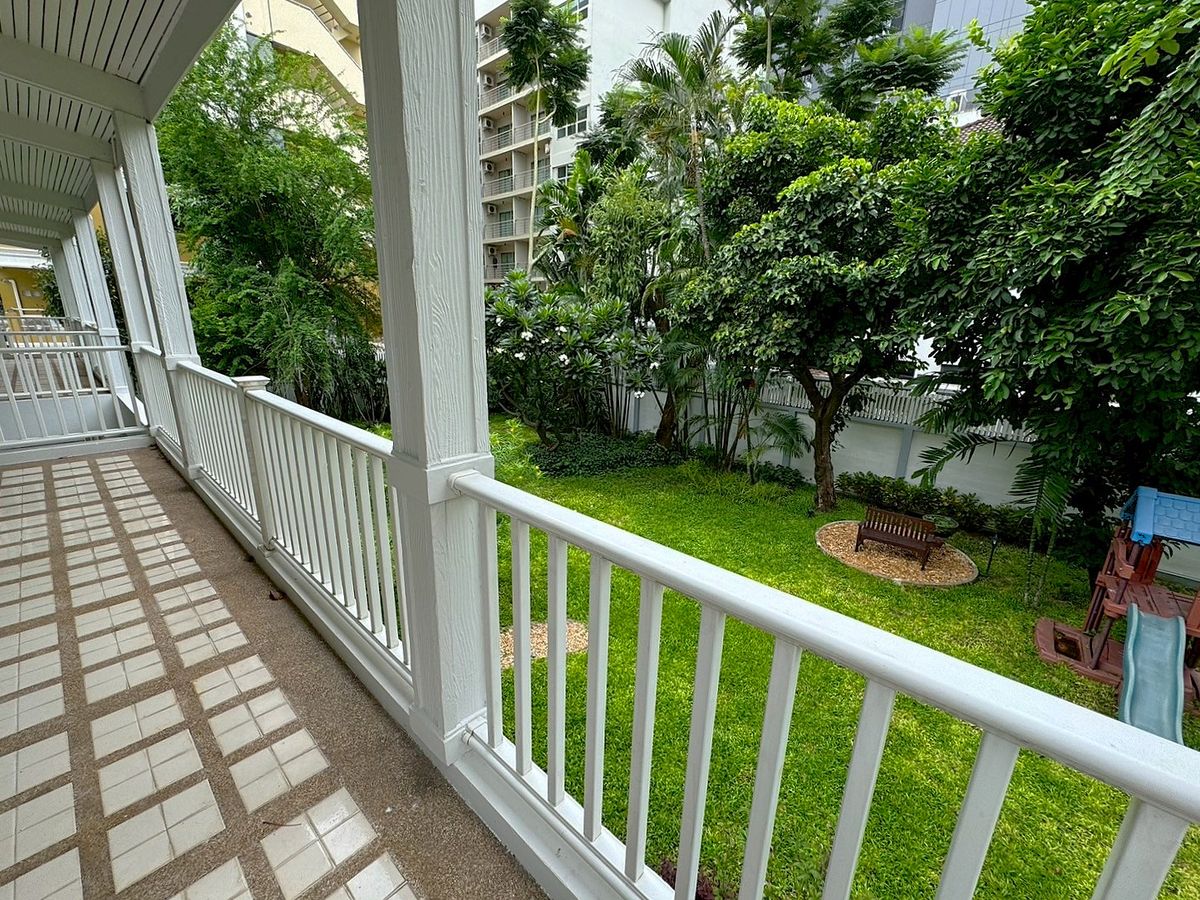 ให้เช่าบ้านราชเทวี พญาไท : บ้านเดี่ยวสไตล์โคโลเนียล พร้อมสวนขนาดใหญ่ใจกลางเมือง ให้เช่า ใกล้ BTS อนุสาวรีย์ ** NO CO-AGENT ** 
