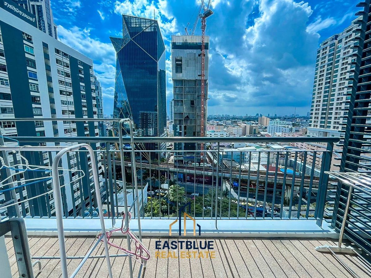 คอนโดราชเทวี พญาไท : ขายและเช่าค่า! ราคาเช่าถูกมากก ต่ำสุดในตลาด หาไม่ได้แล้วจากที่ไหนในตึกนี้ ถูกเกินแม่ ส่วนราคาขายเจ้าของบอกคุยได้ค่ะ ขอคนชอบจริงมาดูห้องพร้อมต่อได้เลย รีโนเวทพื้น และทำห้องใหม่สวยมากกก สนใจติดต่อเซลล์ประจำโครงการ 0876358339 