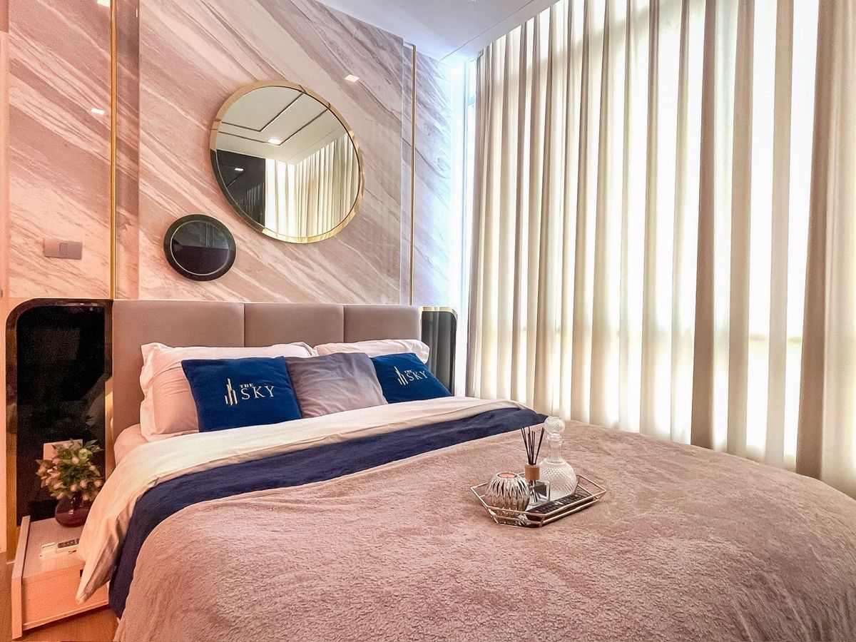 คอนโดอ่อนนุช อุดมสุข : 19,000฿ ให้เช่า(เจ้าของปล่อยเอง) The Sky Sukhumvit พร้อมเข้าอยู่ เฟอร์นิเจอร์และเครื่องไฟฟ้าครบ ที่จอดรถเพียงพอ รองรับรถยนต์ EV Charge