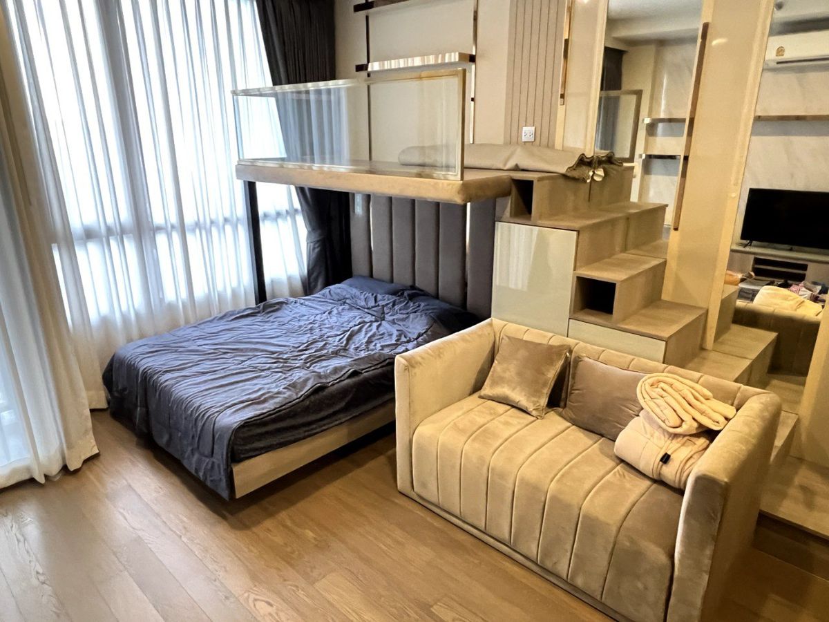 For RentCondoRatchathewi,Phayathai : Park Origin Phayathai【𝐑𝐄𝐍𝐓】🔥Cool modern design, open space, fully furnished🔥  Contact Line ID: @hacondo