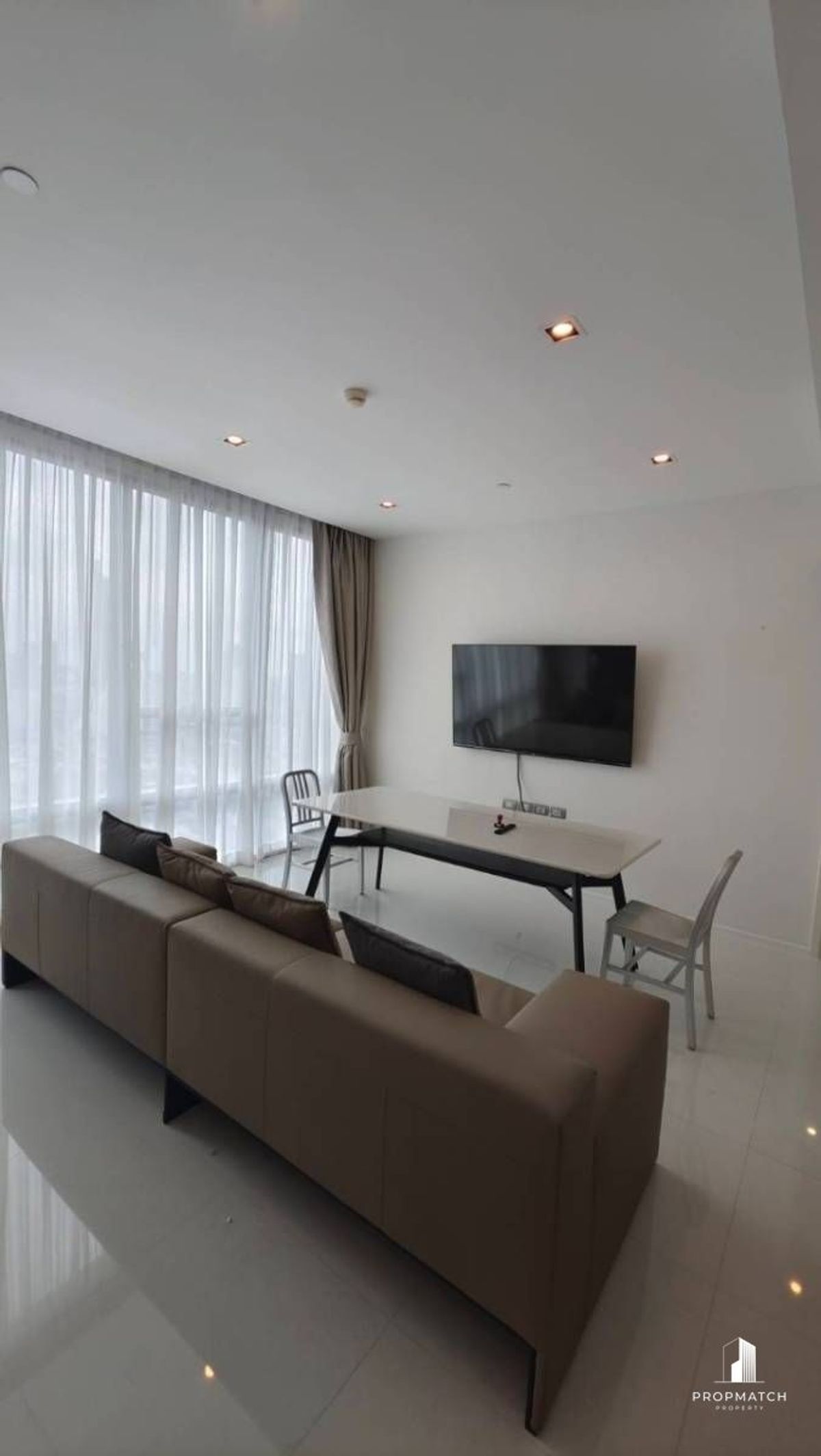 ขายคอนโดสาทร นราธิวาส : Rare Find! The Bangkok Sathorn | High Floor 1-Bed 68 sqm | Only ฿12.99 M | Direct BTS Access Tel.0984628898