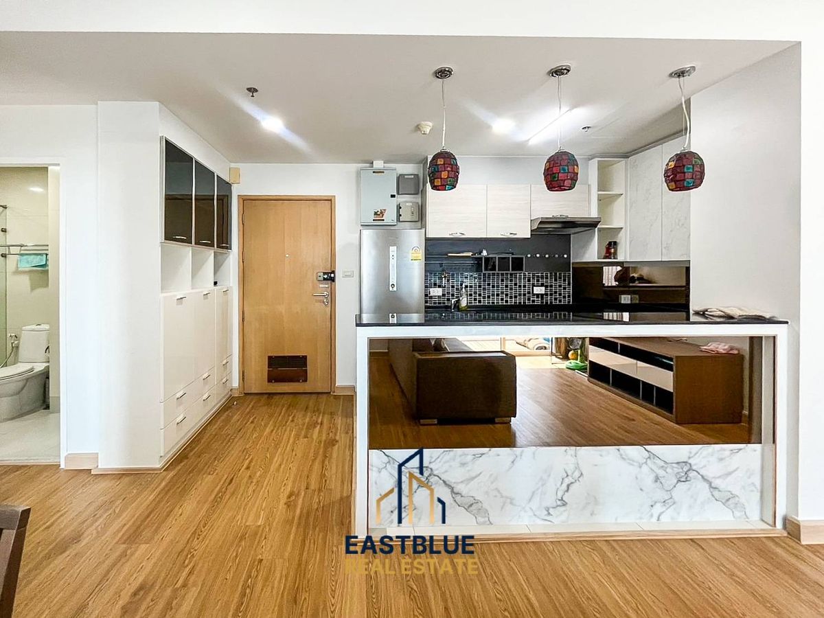 คอนโดราชเทวี พญาไท : ขายและเช่าค่า! ราคาเช่าถูกมากก ต่ำสุดในตลาด หาไม่ได้แล้วจากที่ไหนในตึกนี้ ถูกเกินแม่ ส่วนราคาขายเจ้าของบอกคุยได้ค่ะ ขอคนชอบจริงมาดูห้องพร้อมต่อได้เลย รีโนเวทพื้น และทำห้องใหม่สวยมากกก สนใจติดต่อเซลล์ประจำโครงการ 0876358339 