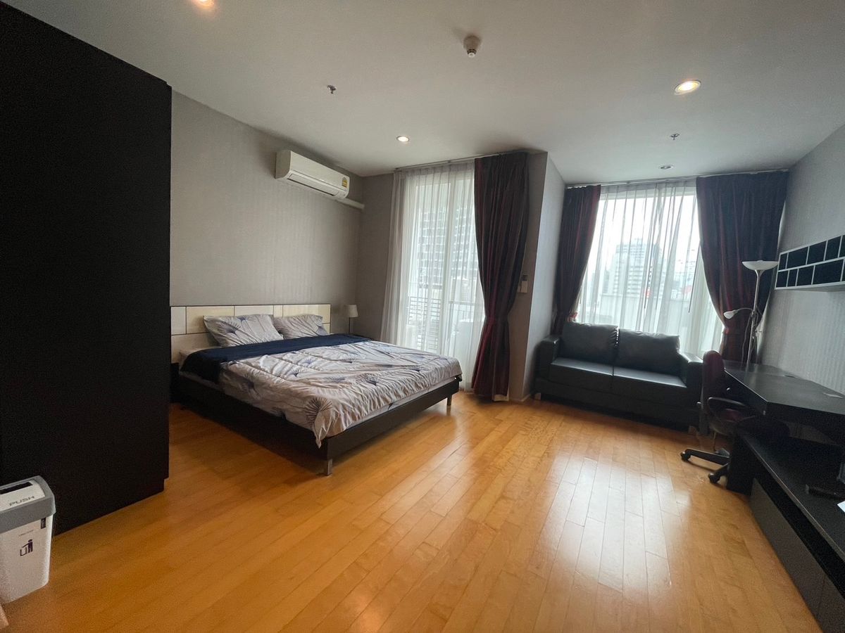 ขายคอนโดราชเทวี พญาไท : ขายด่วน! ห้องตำแหน่งหายาก เลเอาท์ดี ทิศเหนือไม่ร้อนค่า วิวโปร่ง ชั้นไม่สูงมากด้วย สบายใจได้เลย ห้องพร้อมอยู่ เพิ่งรีโนเวทเสร็จค่า สนใจติดต่อเซลล์ประจำโครงการ 0876358339 