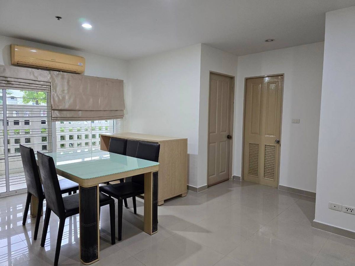 For SaleCondoThaphra, Talat Phlu, Wutthakat : Area 74 sqm, near BTS Wutthakat, only 4 kilometers Metro Park Sathorn Phase 2/1