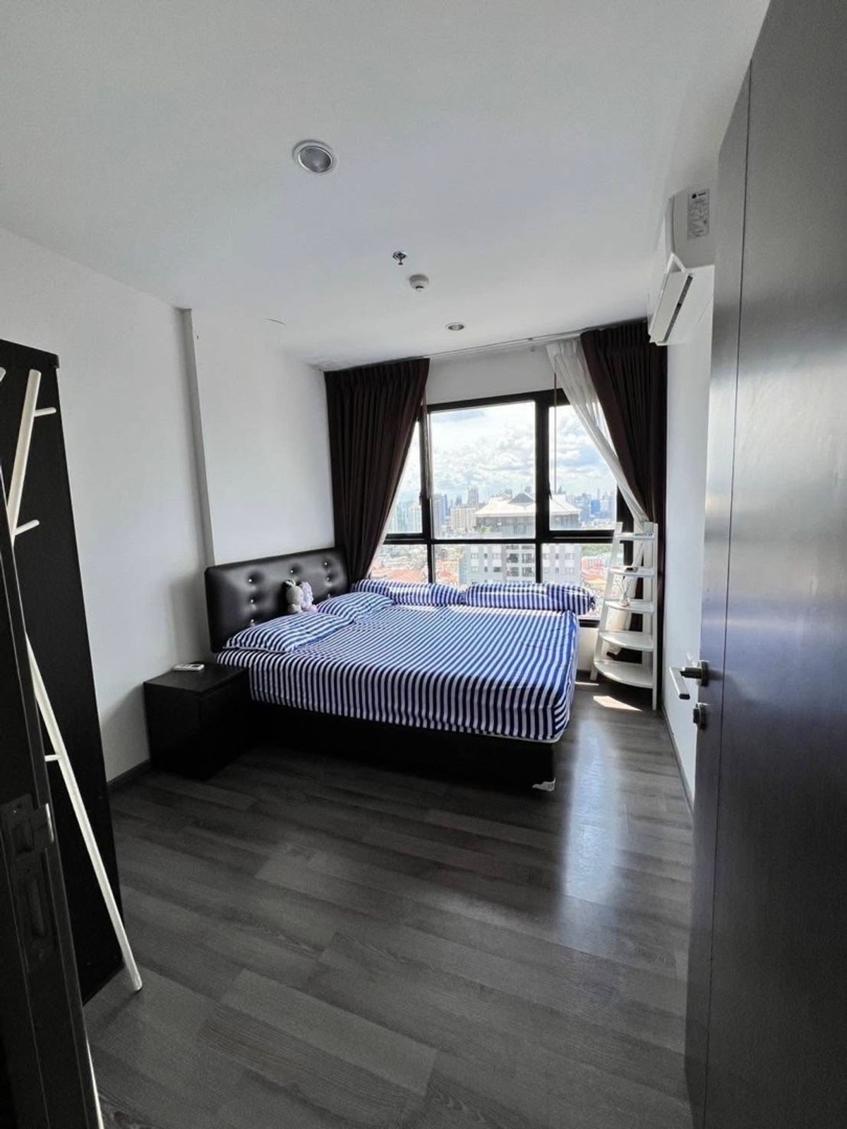 For RentCondoOnnut, Udomsuk : The Base Park East Sukhumvit 77 ✨