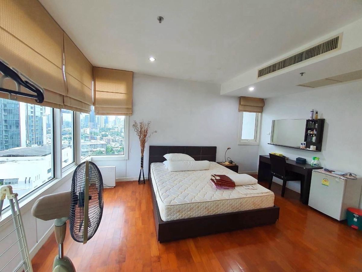 ขายคอนโดสุขุมวิท อโศก ทองหล่อ : Baan Siri 24 for sale 