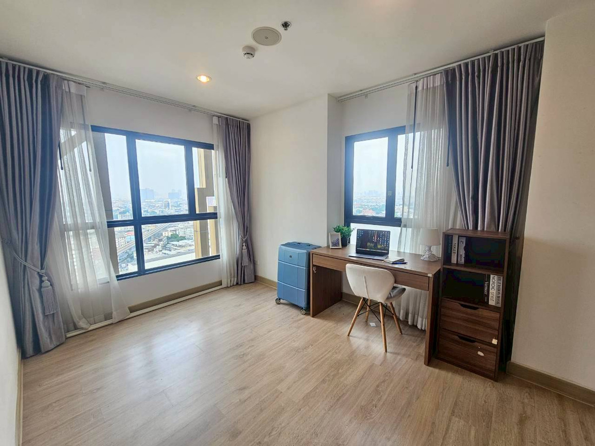 ให้เช่าคอนโดปิ่นเกล้า จรัญสนิทวงศ์ : ออฟฟิศลอยฟ้า! 2 นอน ห้องมุม ชั้น 23 วิวสวย ลำโพง Bluetooth ที่ธนา แอสโทเรีย