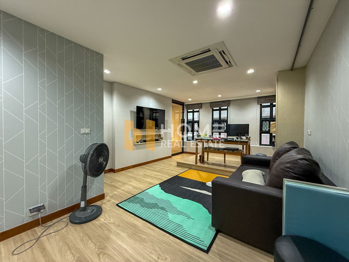 For SaleTownhomePattanakan, Srinakarin : Nobble Cubar Phatthanakan / 1 Bedroom (Sell), Noble Cube Patanakarn / 1 Bedroom (For Sale) Palm891