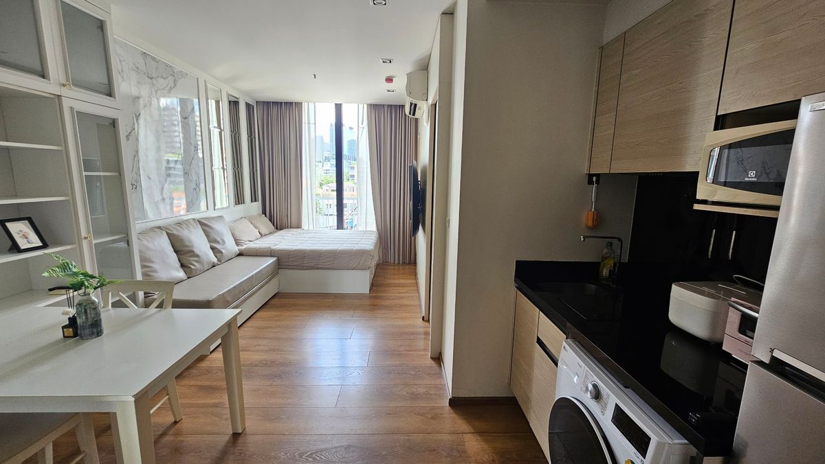 ให้เช่าคอนโดสุขุมวิท อโศก ทองหล่อ : Monthly For Rent 🤍 Park 24 Condo 1-Bed 29 sqm