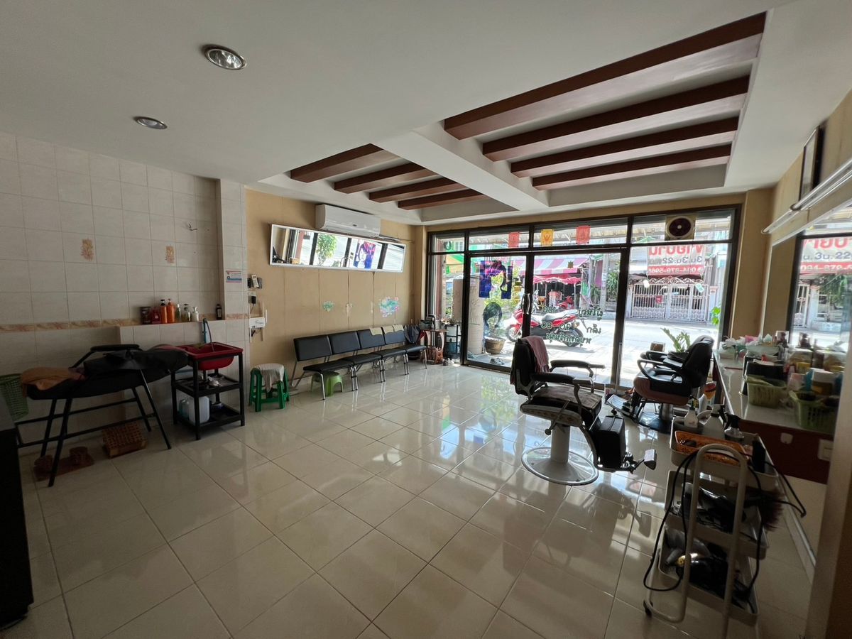 ขายทาวน์โฮมสมุทรปราการ สำโรง : ขายทาวน์โฮม 2 ชั้น  ด่านสำโรง 62 หน้าซอยกัญญา 3