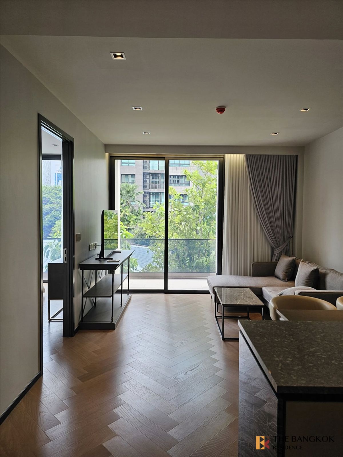 ให้เช่าคอนโดสุขุมวิท อโศก ทองหล่อ : The Reserve 61 Hideaway by Jubjib