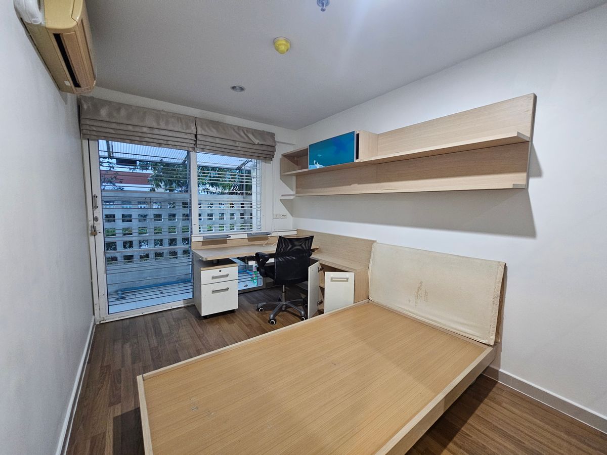 For SaleCondoThaphra, Talat Phlu, Wutthakat : Area 74 sqm, near BTS Wutthakat, only 4 kilometers Metro Park Sathorn Phase 2/1