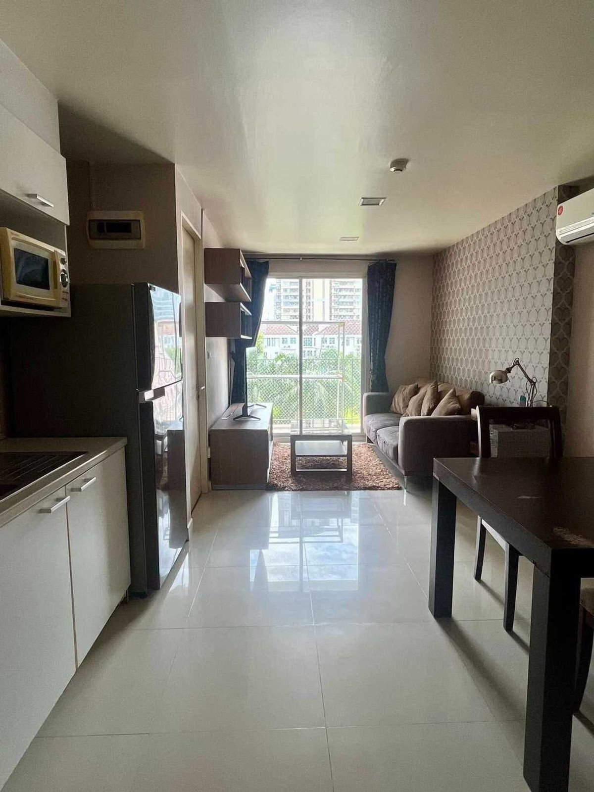 ให้เช่าคอนโดสุขุมวิท อโศก ทองหล่อ : ให้เช่าคอนโด The Clover Thonglor 46 ตรม ใกล้ BTS ทองหล่อ
