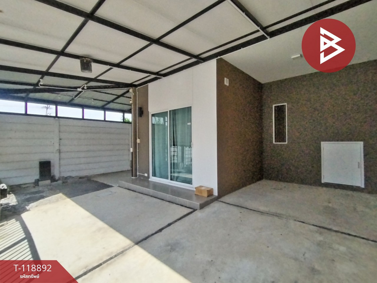 ขายทาวน์เฮ้าส์ หมู่บ้านเดอะคอนเนค รังสิต-คลอง 2 ปทุมธานี Loading...