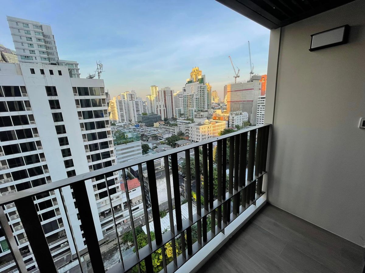 For RentCondoSukhumvit, Asoke, Thonglor : 💥CP-1336💥 MUNIQ Sukhumvit 23  👉Line : @accessliving