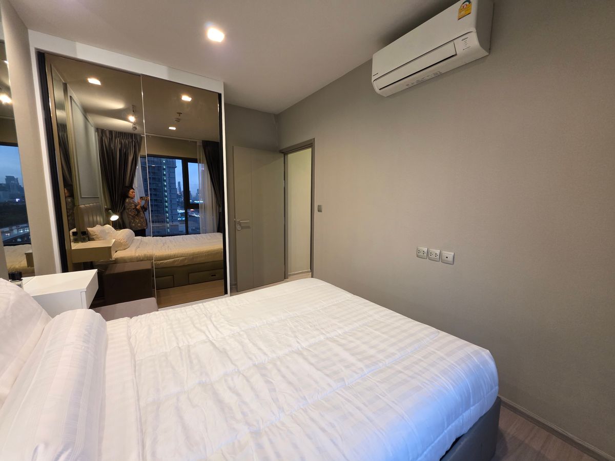For RentCondoRama9, Petchburi, RCA : Life Asoke Hype for rent, 23,000 baht [PNr250803]