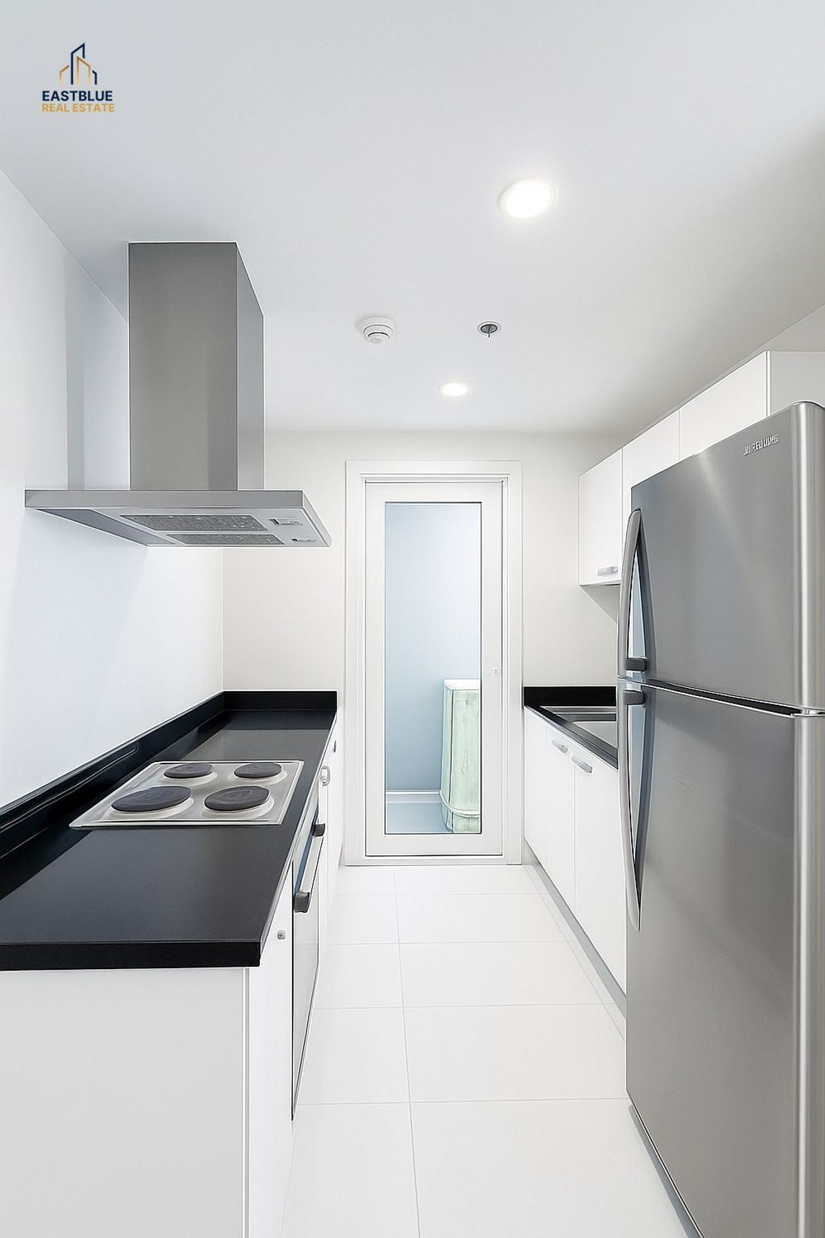 ขายคอนโดสุขุมวิท อโศก ทองหล่อ : หั่นราคา!! ห้องใหญ่ สภาพดี ทำเลดีตลอดกาล The EM District ✨Baan Siri 31✨ 2 ห้องนอน 2 ห้องน้ำ ขนาด 88.41 ตร.ม ใกล้ BTS / MRT พร้อมพงษ์ (1.1 กม.) Tel.0982645161 