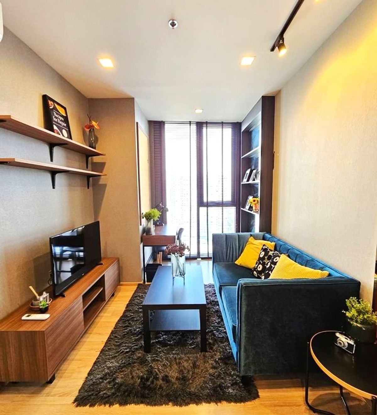 For RentCondoSapankwai,Jatujak : 📲LineID: @Habitant (With@ Ahead)🔥 The Line Phahol Padiphat🔥Nice room, Best Deal🔥