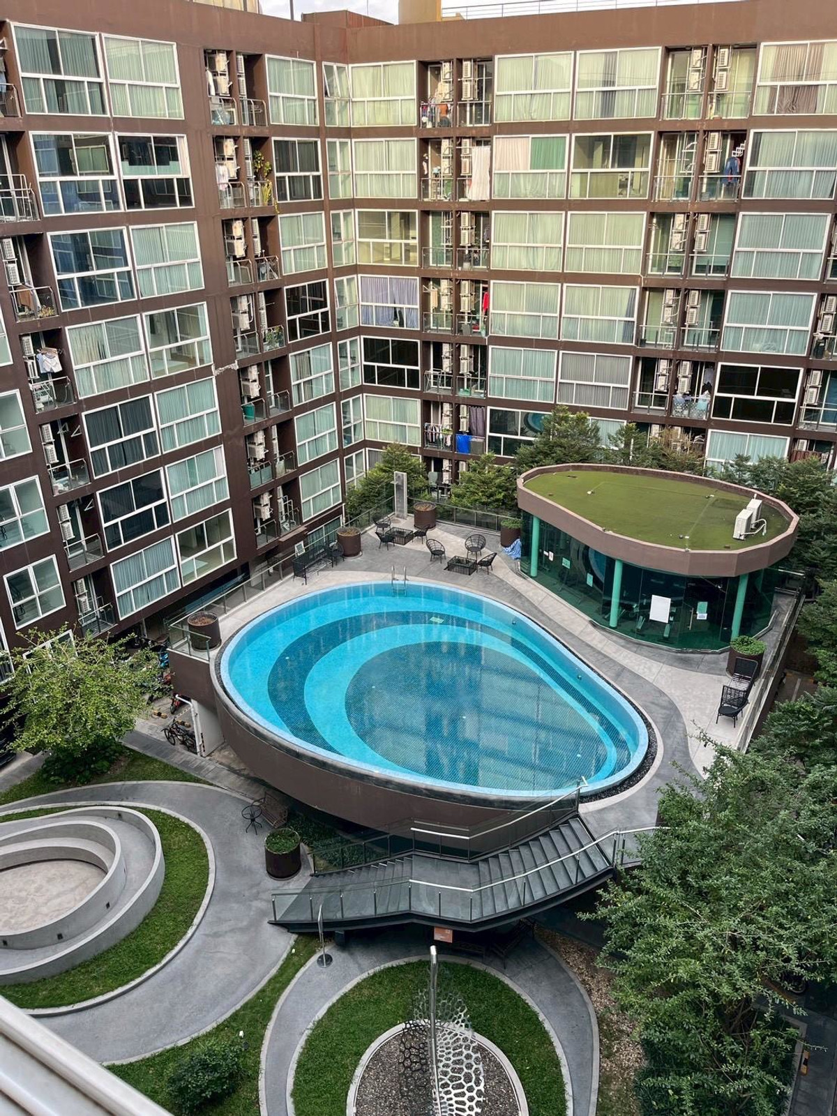 ขายคอนโดปิ่นเกล้า จรัญสนิทวงศ์ : ✨Low rise condo 8ชั้น🔥ขาย ถูกสุดในโครงการ🔥  ชาโตว์ อินทาวน์ จรัญ96/2🔥