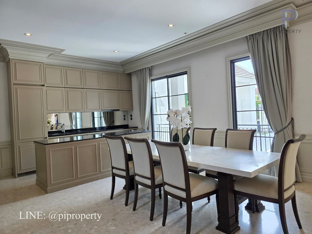 ให้เช่าบ้านบางนา แบริ่ง ลาซาล : ให้เช่า: วิลล่าหรูในโครงการแกรนด์ บางกอก บูเลอวาร์ด สุขุมวิท 4 ห้องนอน 5 ห้องน้ำ