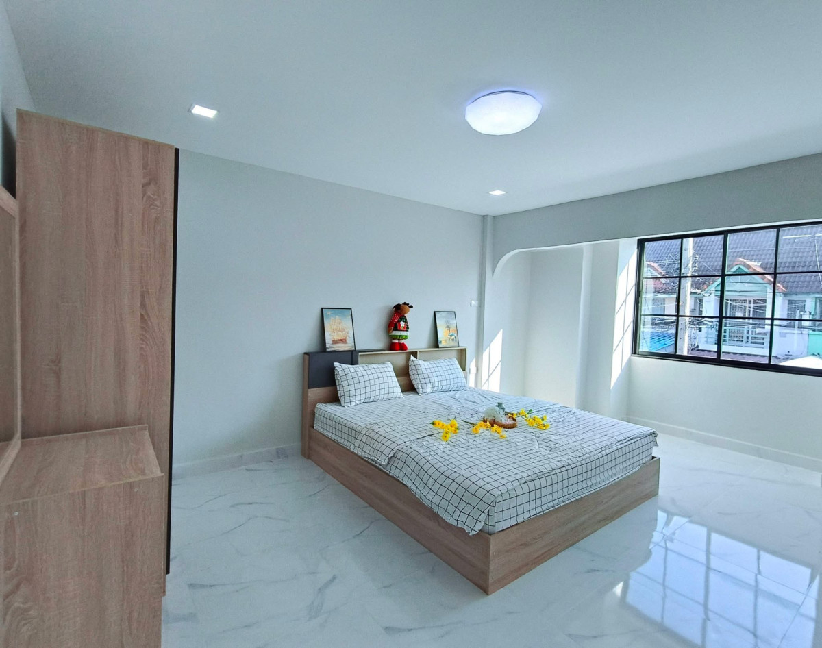 ขายทาวน์โฮมมีนบุรี-ร่มเกล้า : ขายทาวน์เฮ้าส์/ทาวน์โฮม  บ้านพูนสินธานี 3 คลองสองต้นนุ่น เขต ลาดกระบัง กรุงเทพ CX-148766