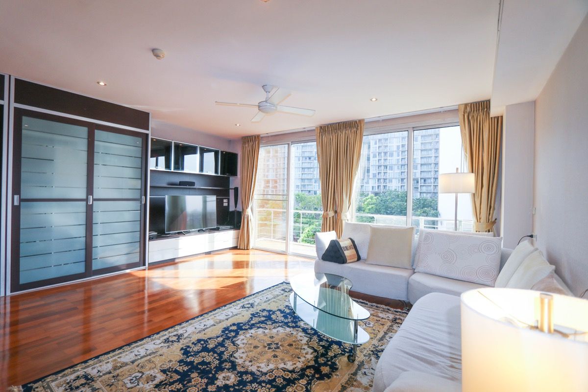 For SaleCondoChiang Mai : Luxury 1-Bedroom Condo for Sale at Twin Peaks, Chang Klan Road (TPEAKS043)