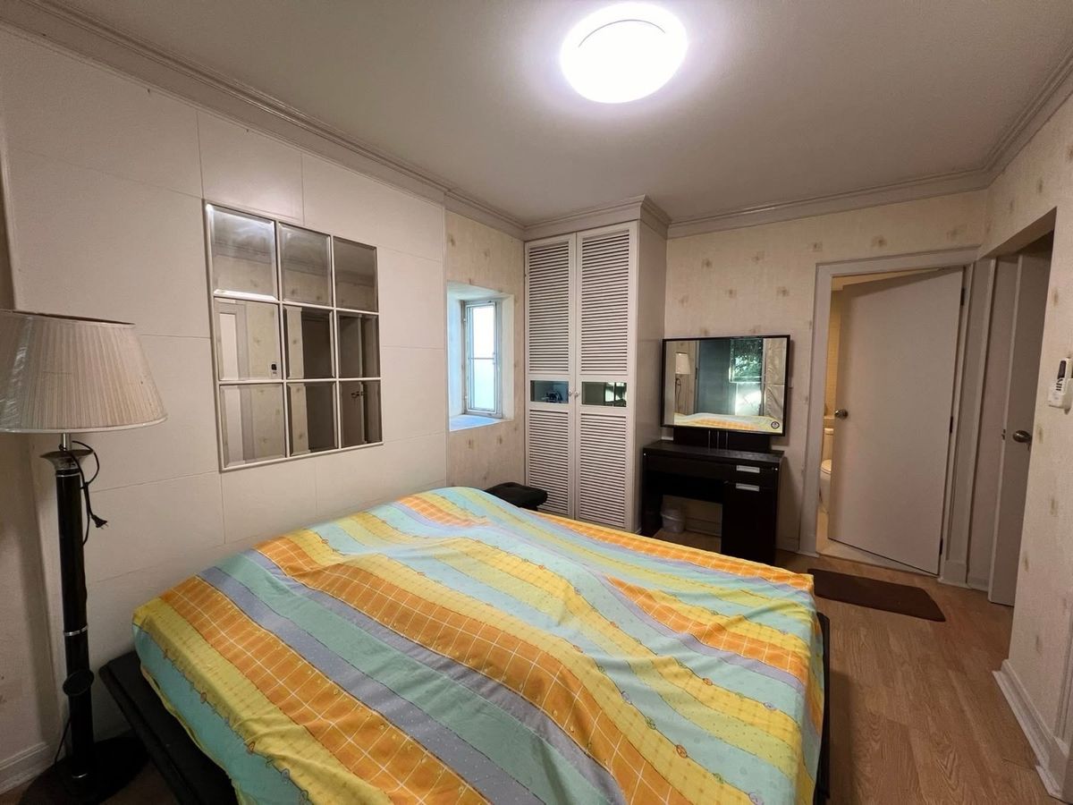 For SaleCondoRattanathibet, Sanambinna : 🌳baan Suanthon Rattanathibet, 1st floor, has a garden in front of the room