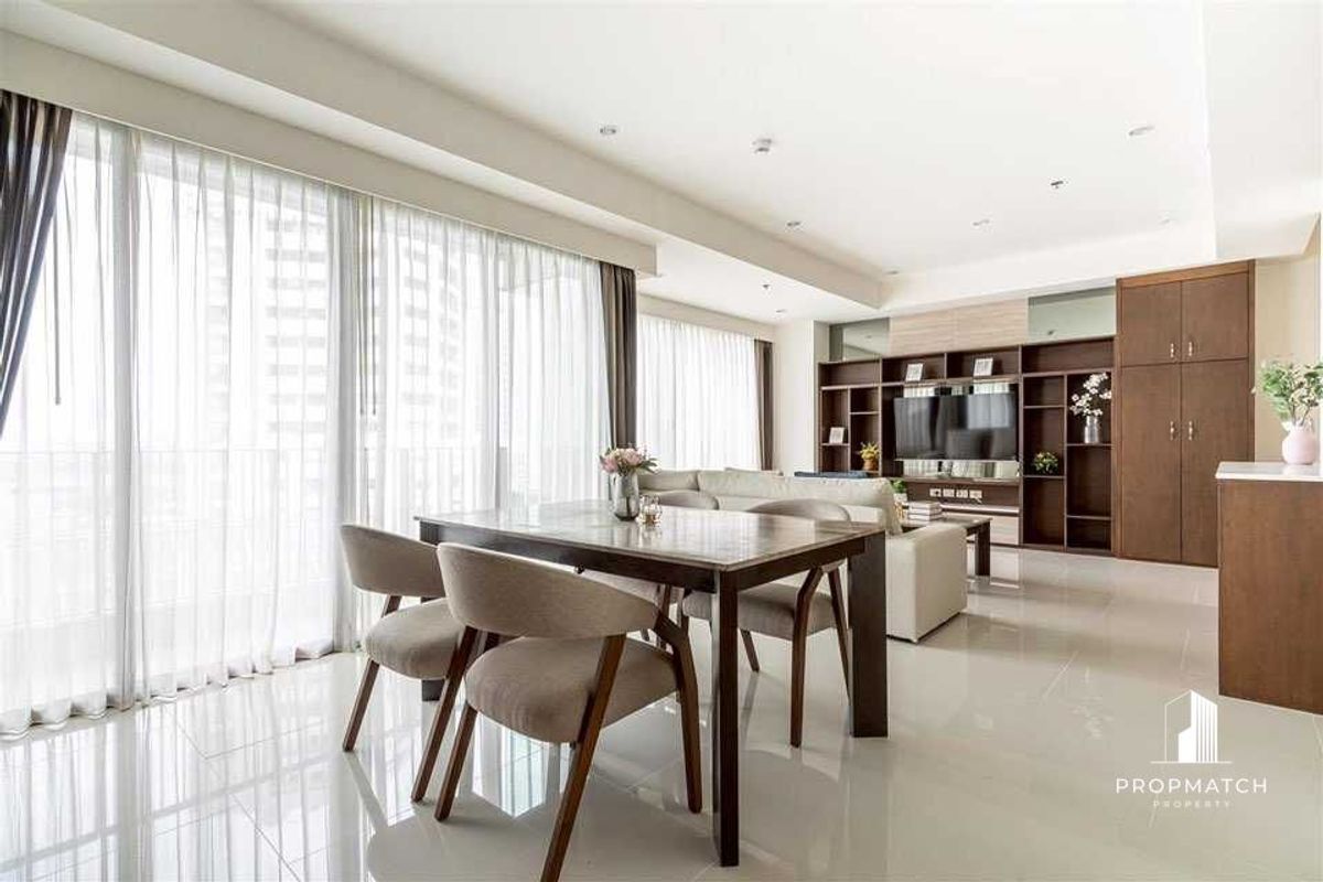 ขายคอนโดสุขุมวิท อโศก ทองหล่อ : ⚡️Flash Deal ⚡️The Emporio Place Sukhumvit 24  22,500,000B 🔥2b3b🔥  108sqm with 90,000 B/month rent fee 🔥  Putter  0928895628 Line plustor_ss