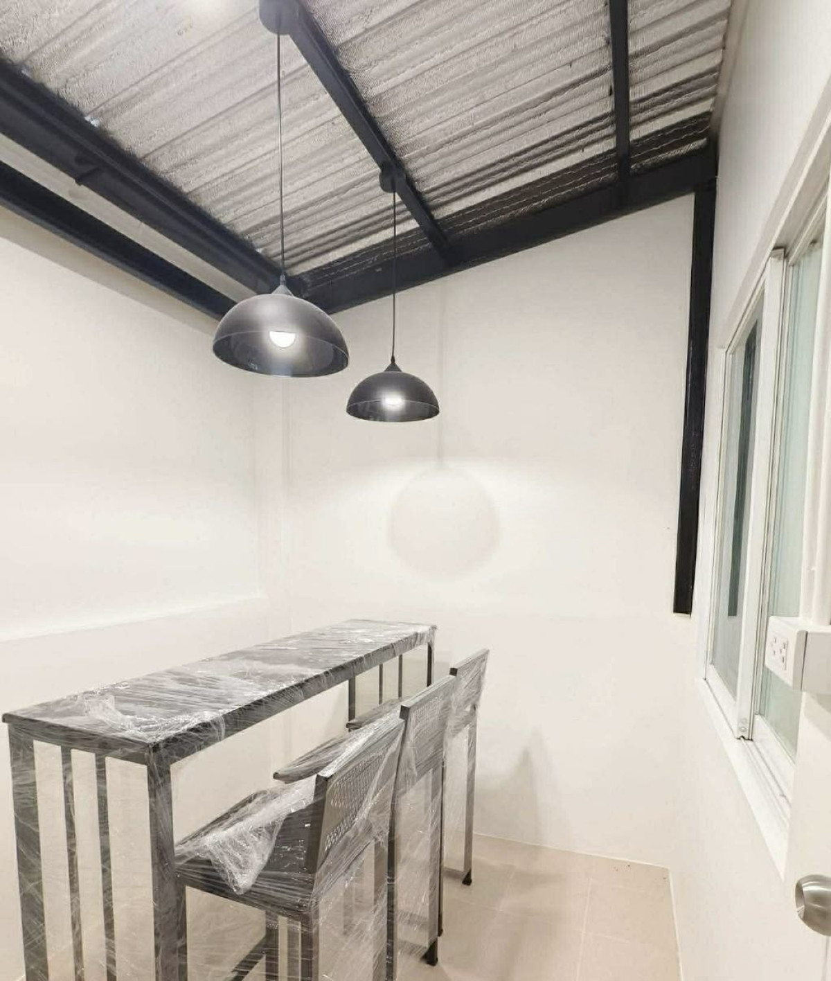 ขายทาวน์โฮมพระราม 2 บางขุนเทียน : ขายทาวน์เฮ้าส์/ทาวน์โฮม  บ้านพิศาล เทียนทะเล 20 โครงการ 1 แสมดำ เขต บางขุนเทียน กรุงเทพ CX-143183