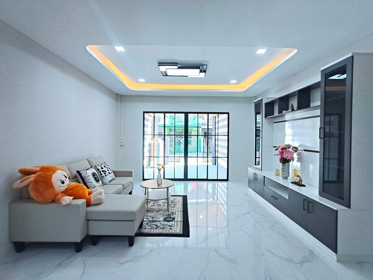 ขายทาวน์โฮมมีนบุรี-ร่มเกล้า : ขายทาวน์เฮ้าส์/ทาวน์โฮม  บ้านพูนสินธานี 3 คลองสองต้นนุ่น เขต ลาดกระบัง กรุงเทพ CX-148766