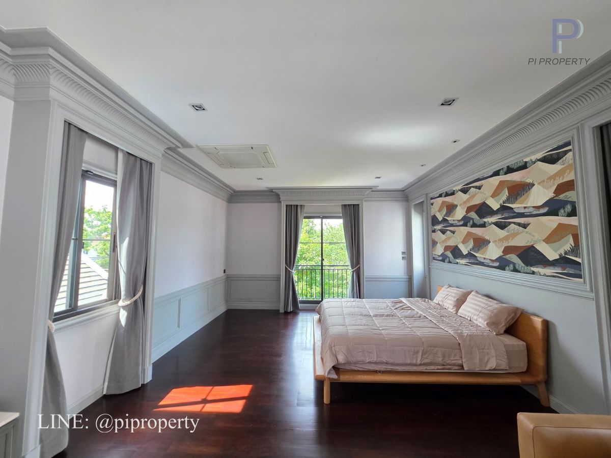 ให้เช่าบ้านบางนา แบริ่ง ลาซาล : ให้เช่า: วิลล่าหรูในโครงการแกรนด์ บางกอก บูเลอวาร์ด สุขุมวิท 4 ห้องนอน 5 ห้องน้ำ