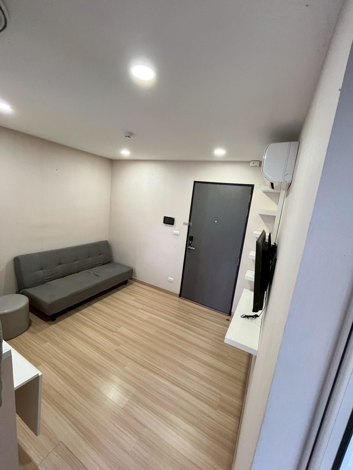 ขายคอนโดปิ่นเกล้า จรัญสนิทวงศ์ : ✨Low rise condo 8ชั้น🔥ขาย ถูกสุดในโครงการ🔥  ชาโตว์ อินทาวน์ จรัญ96/2🔥