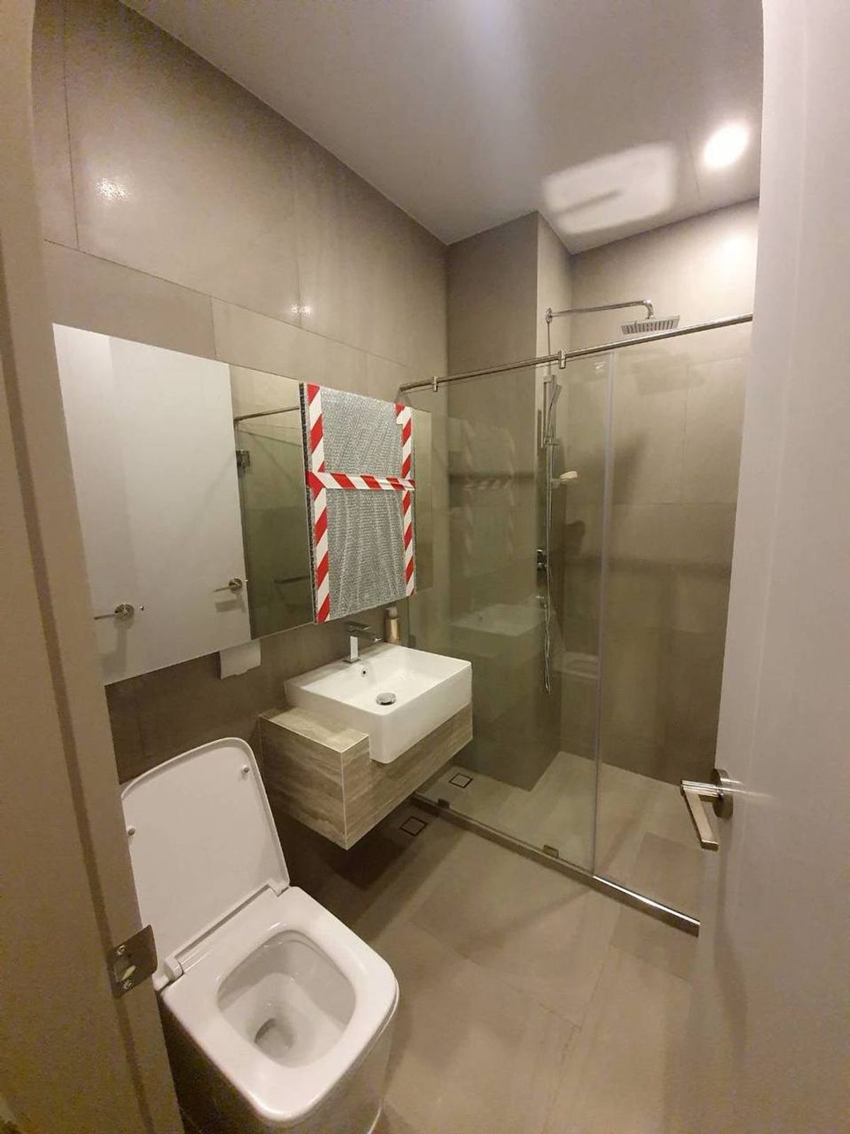 คอนโดราชเทวี พญาไท : Park Origin Phayathai【𝐒𝐄𝐋𝐋 & 𝐑𝐄𝐍𝐓】🔥เรียบหรูทุกดีเทล วัสดุพรีเมียม สไตล์โรงแรม🔥  ติดต่อไลน์ไอดี: @hacondo