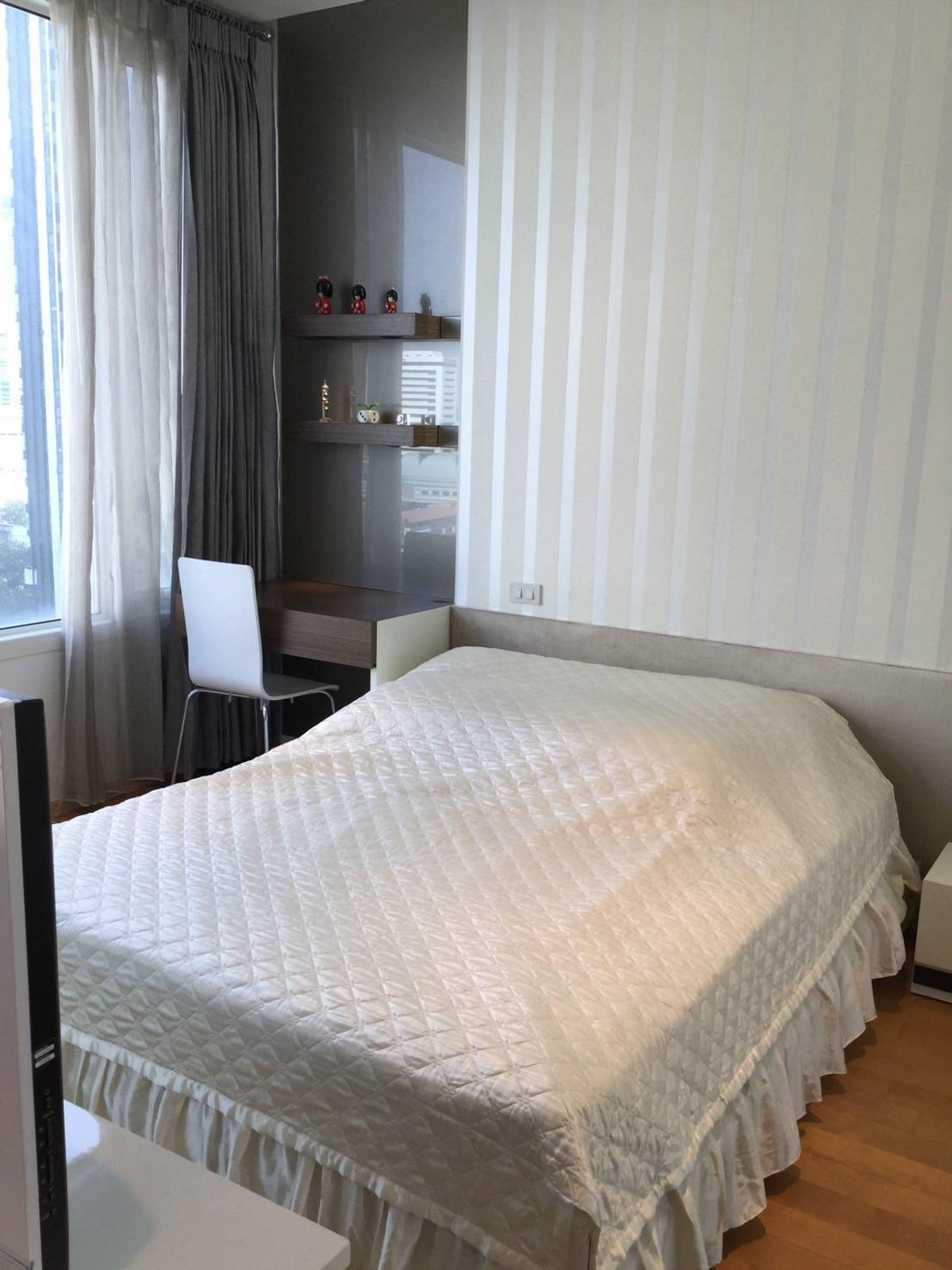 ขายคอนโดราชเทวี พญาไท : ขายด่วน 📌 Villa Rachatewi , Studio 1 bath ราคาถูกกว่าตลาดมาก เฟอร์ครบ พร้อมอยู่ โทร 092-2462653 Donut