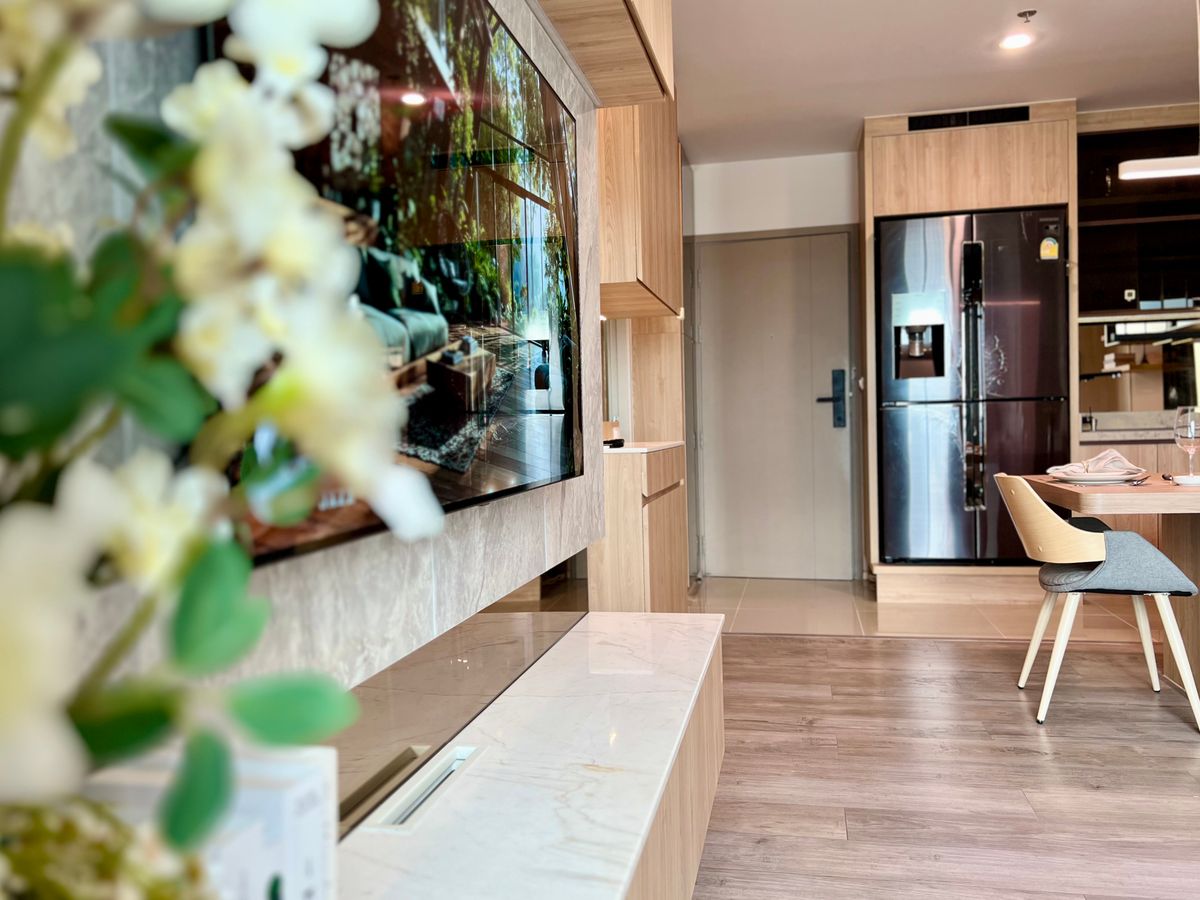 For SaleCondoBang Sue, Wong Sawang, Tao Pun : Come and see this beautiful condo @ Bangsue ! 2 Bedroom 62 Sqm. Modern Japan style 6.49 Mb