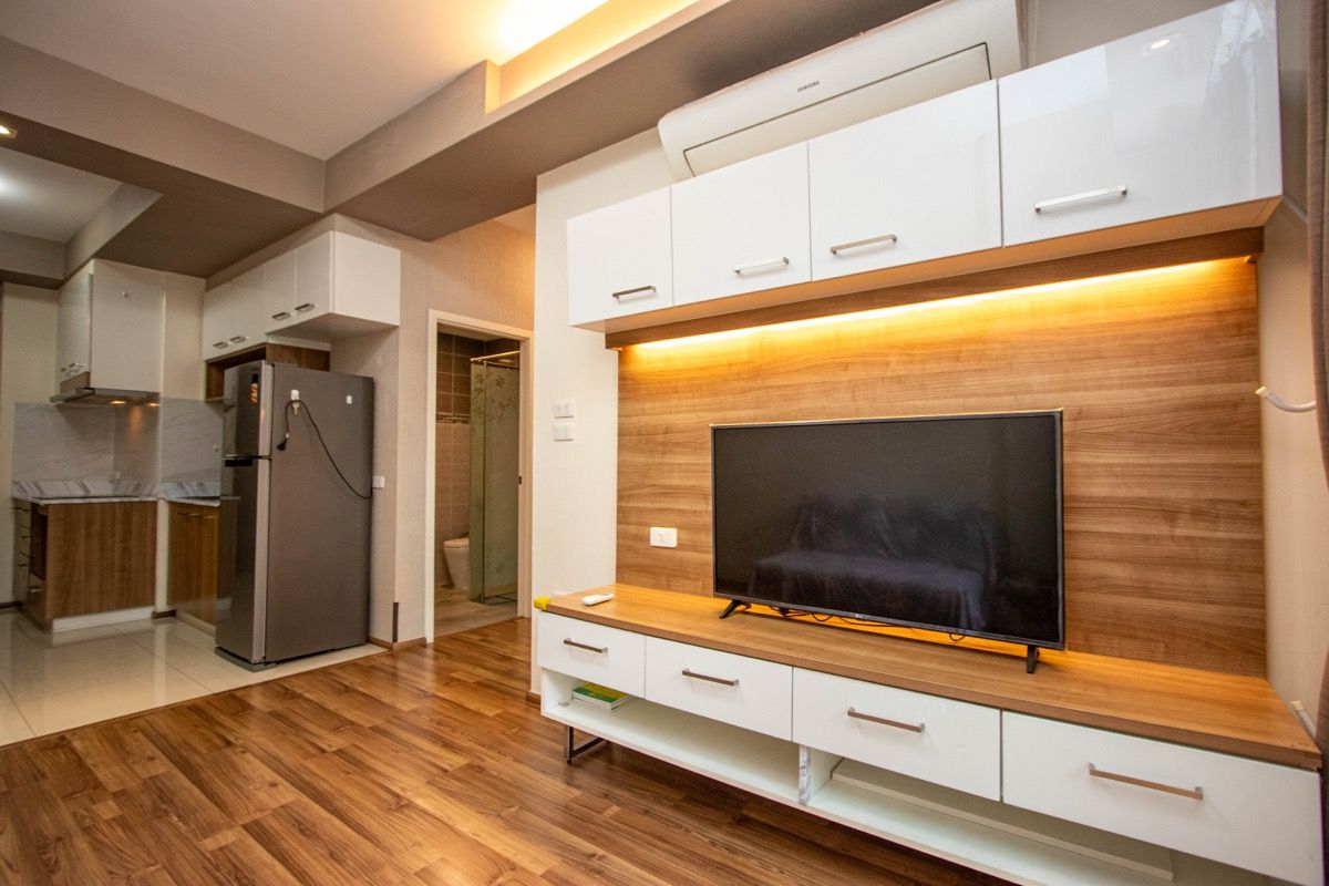 For SaleCondoChiang Mai : Spacious 2-Bedroom Condo for Sale at The Treasure, Nong Pa Khrang (TRS056)